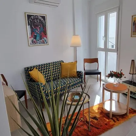 Bailarinas 2 Y 3 * Conil De La Frontera